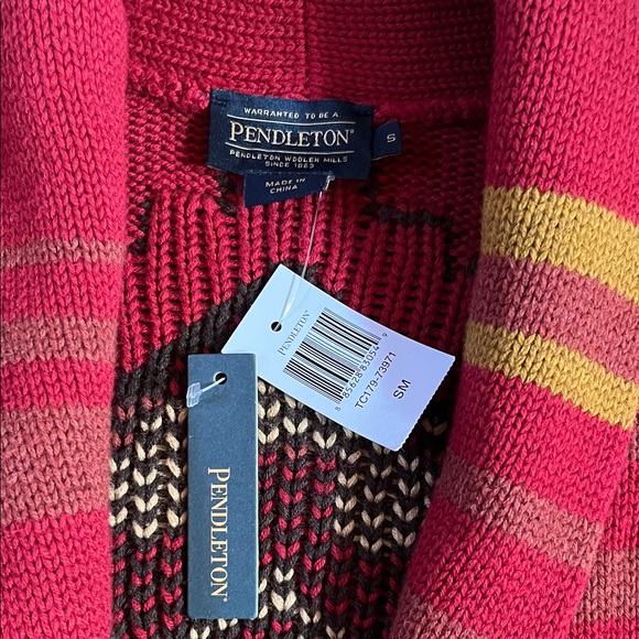 Pendleton Red and Black Patterned Cardigan - Picture 2 of 5